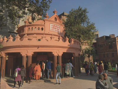 Martyr's Well at Jallianwala Bagh