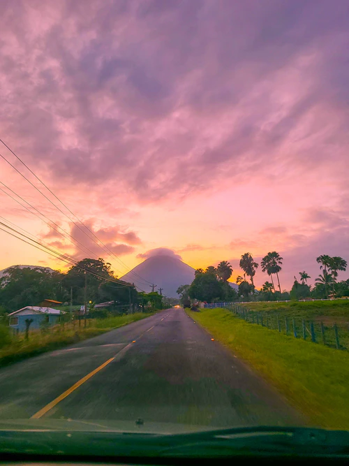 Approching La Fortuna at sunset