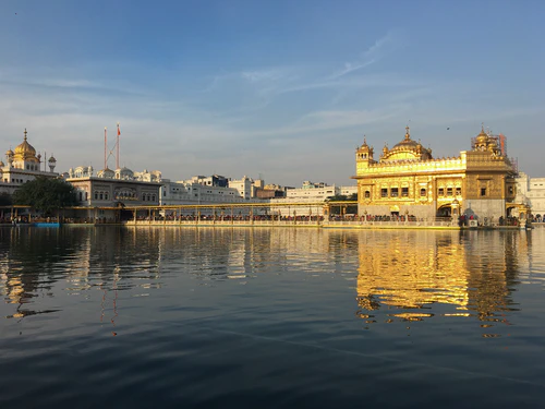 Amritsar-Golden-Temple-05.jpg