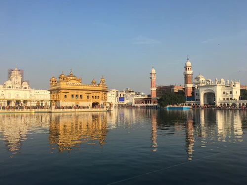 Amritsar-Golden-Temple-07.jpg